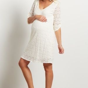 (ONLY WORN ONCE) Maternity Shoot Ivory Lace V Neck